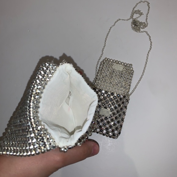 Silver Pouch Necklace - Picture 5 of 7